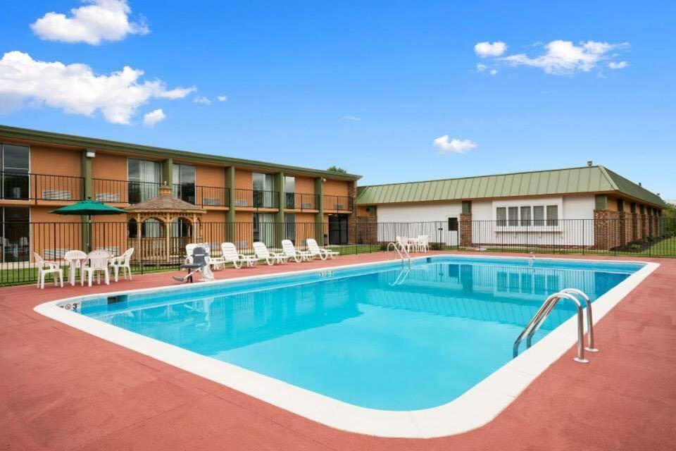 Baymont By Wyndham Salem Roanoke Area Hotell Eksteriør bilde